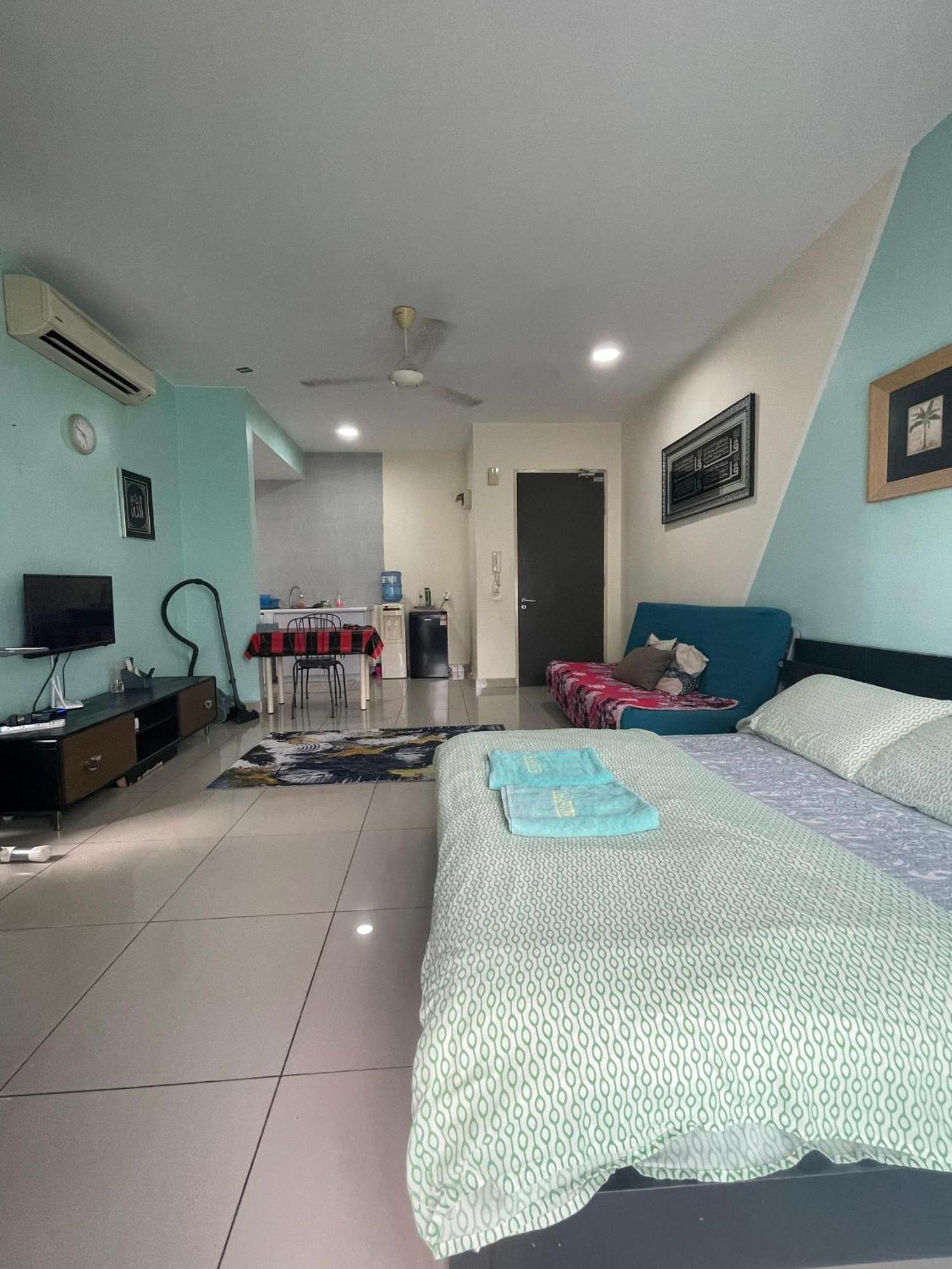 Urban 360 Studio Love Rara Suite Homestay Batu Caves Екстериор снимка