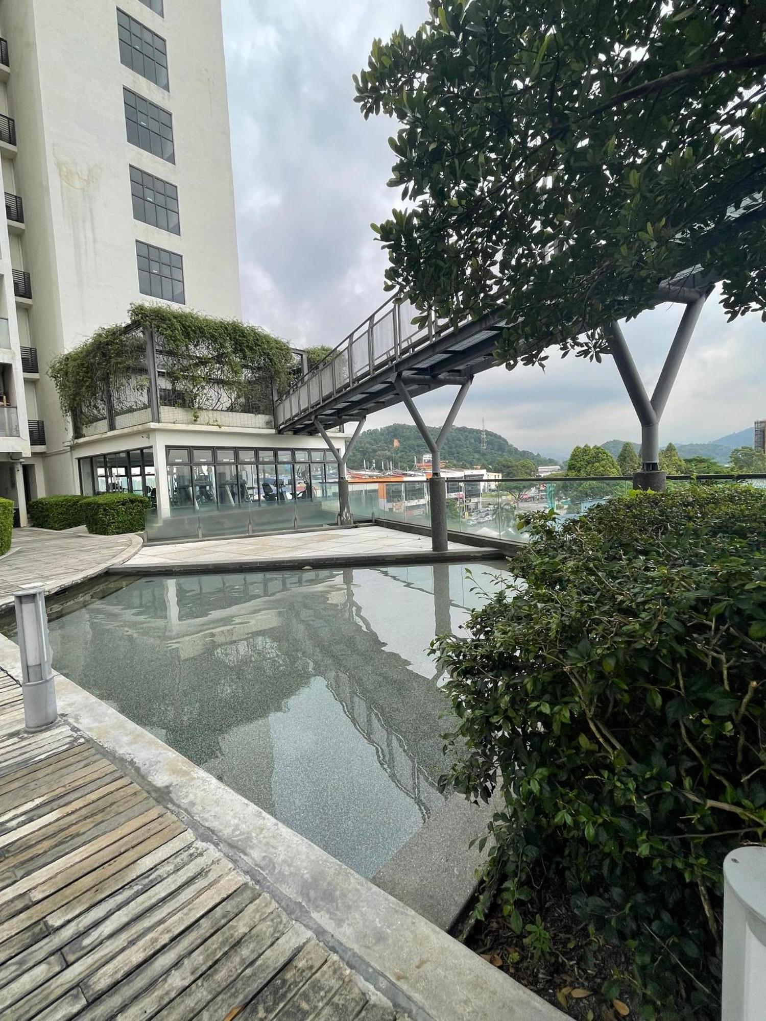 Urban 360 Studio Love Rara Suite Homestay Batu Caves Екстериор снимка